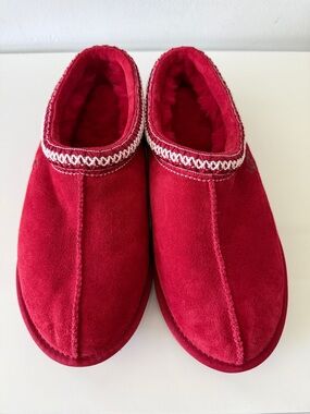 NWOB UGG Tasman Mules Shoes Slippers Red Samba | US  9 Women's